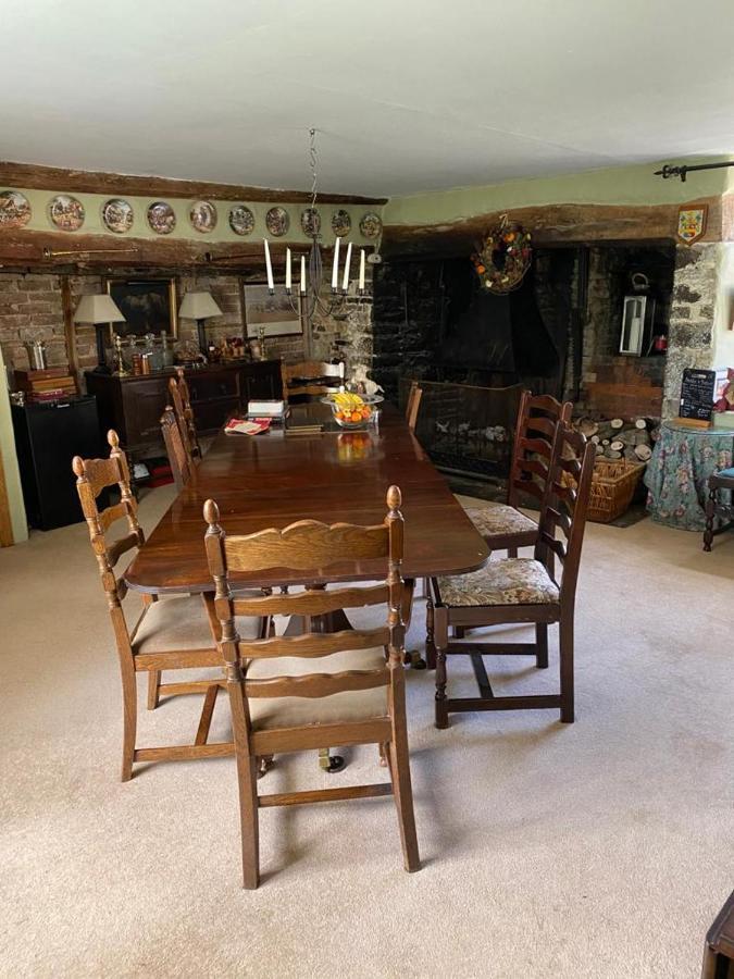 Higher Biddacott Farm Chittlehampton Bagian luar foto